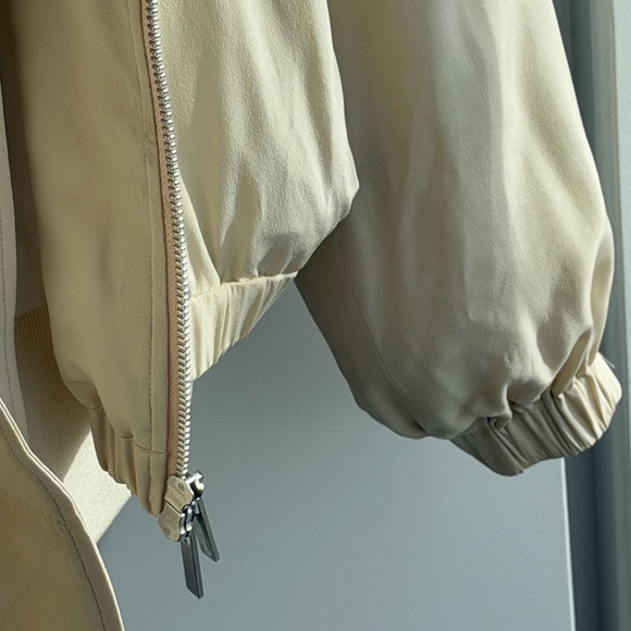 Helmut Lang Cream Bomber Jacket - Picture 6 of 8